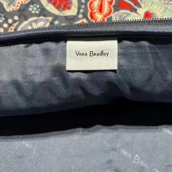 Vera Bradley NOMADIC FLORAL Tablet Sleeve iPad Zip Laptop Cover 14”W and 11”H - Picture 4 of 6